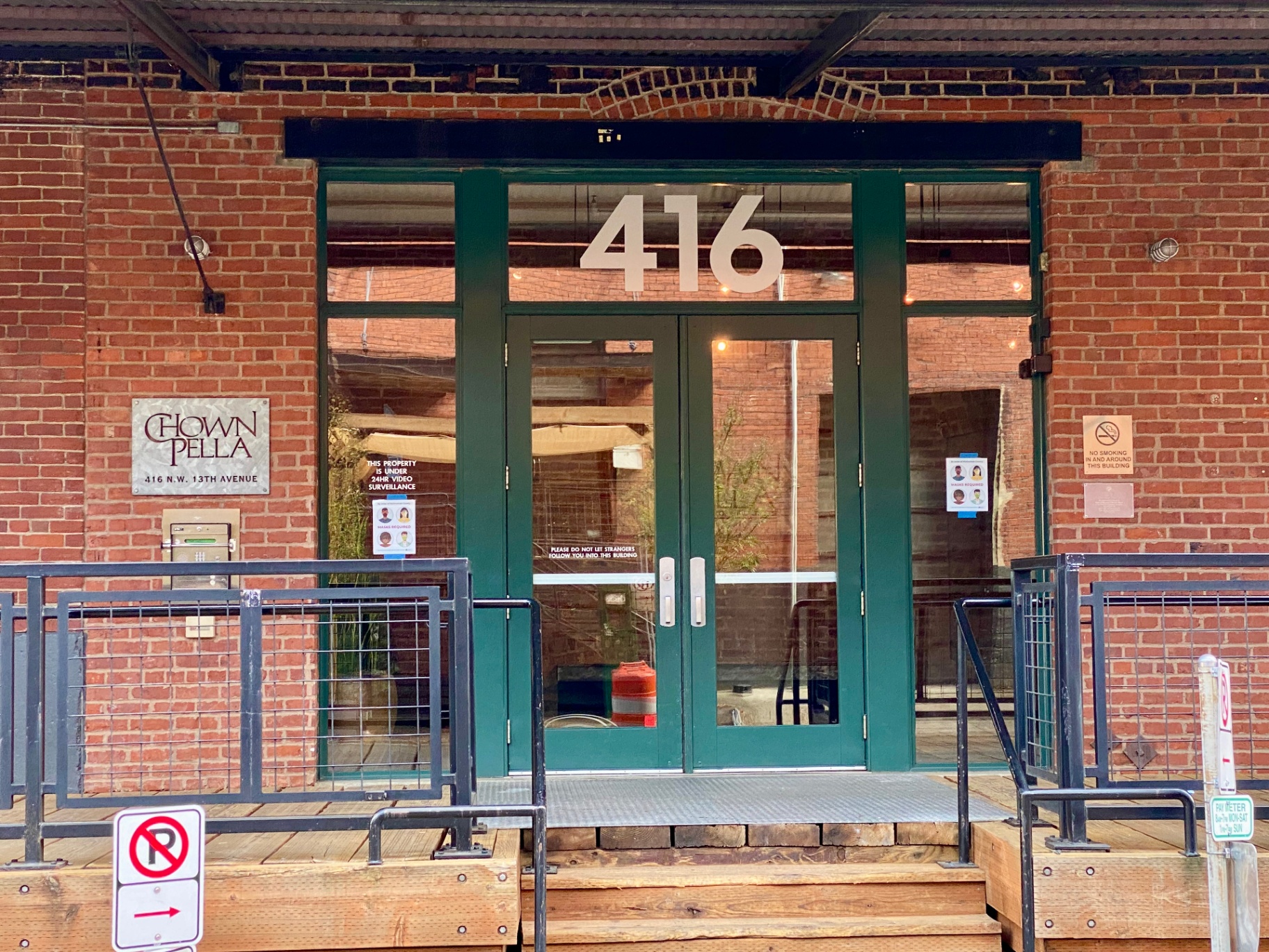 Historic building exterior at 416 NW 13th Avenue in Pearl District